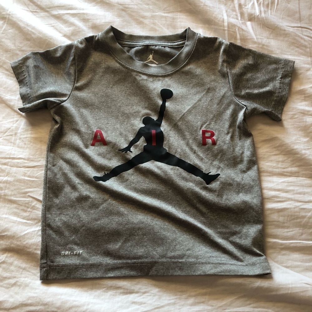 Air Jordan dri-fit tee